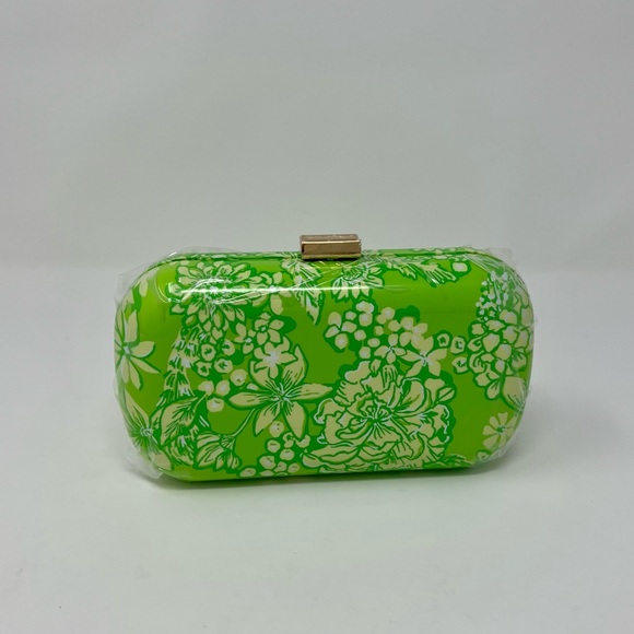 Lilly Pulitzer Handbags - Lilly Pulitzer | Hardshell Clutch, Green and White Print - NWT
